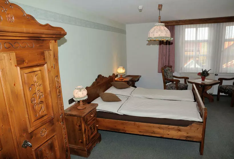 בית מלון כפרי Burg Edelhof