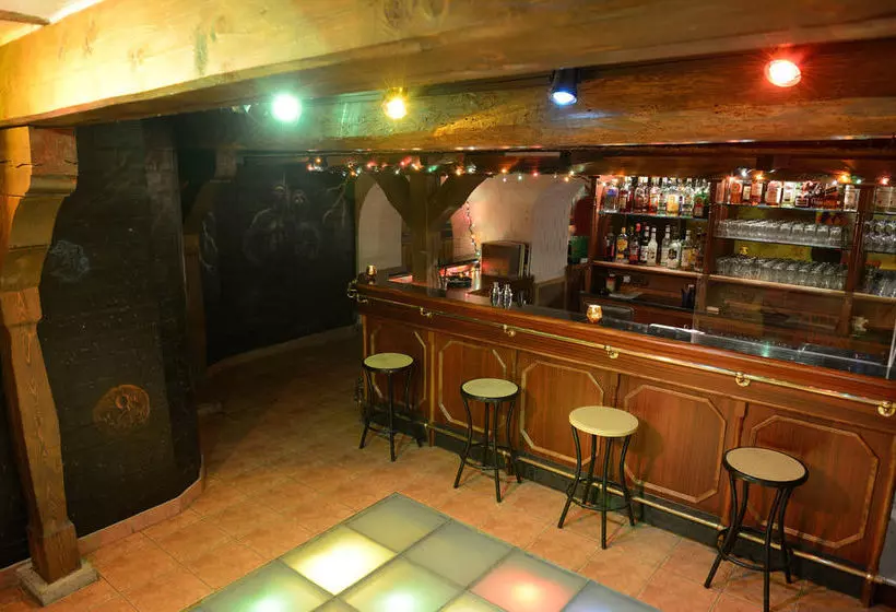 בית מלון כפרי Burg Edelhof