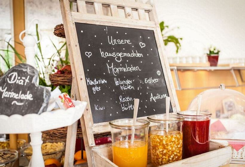 בית מלון כפרי Deutscher Hof