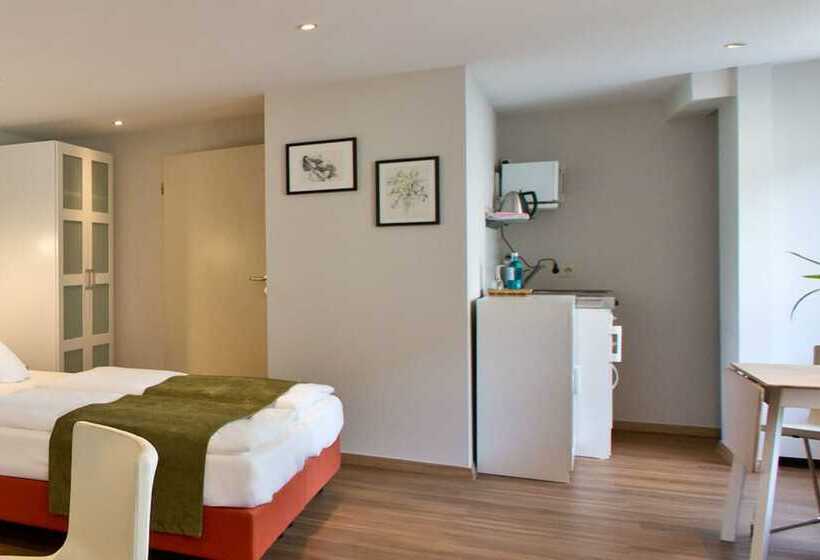 בית מלון כפרי Deutscher Hof