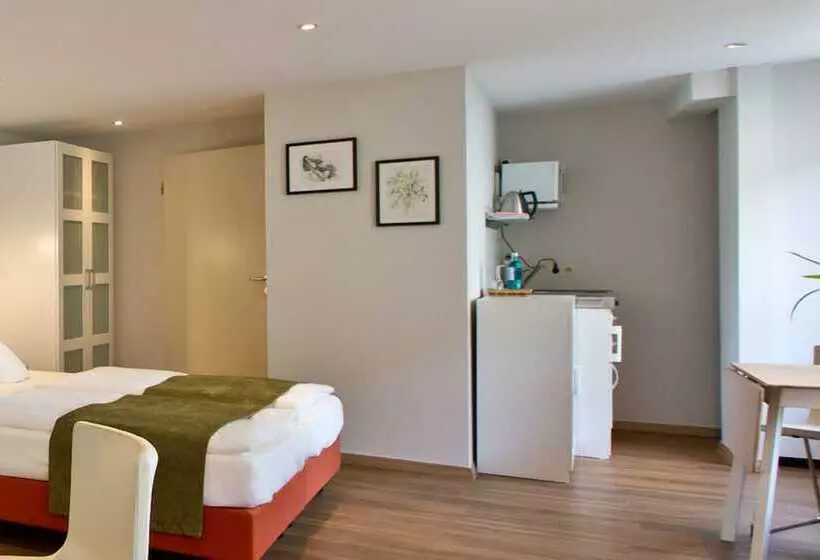 هتل Deutscher Hof