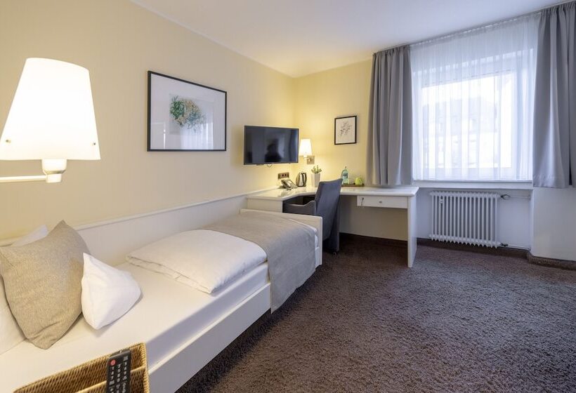 בית מלון כפרי Deutscher Hof