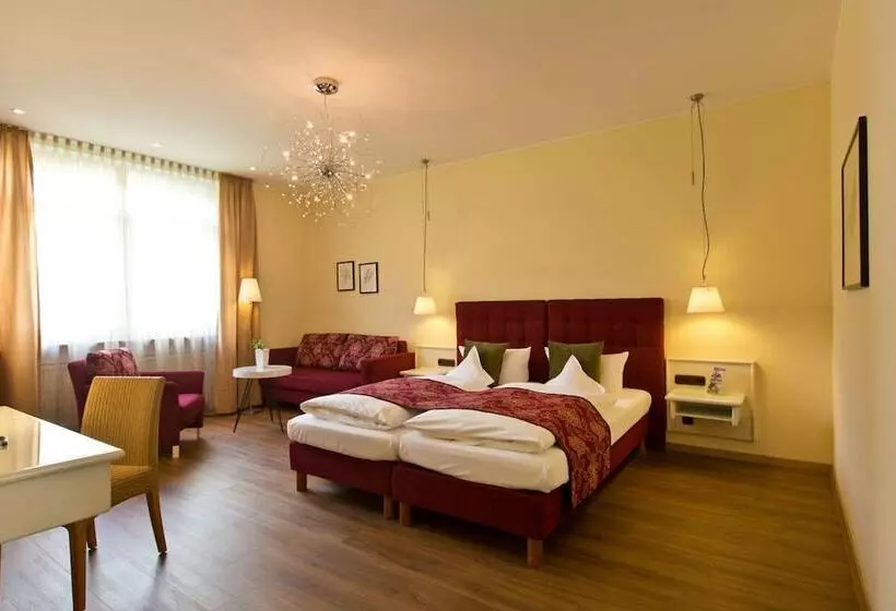 هتل Deutscher Hof