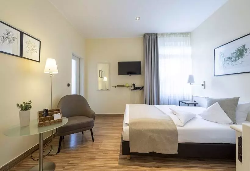 هتل Deutscher Hof