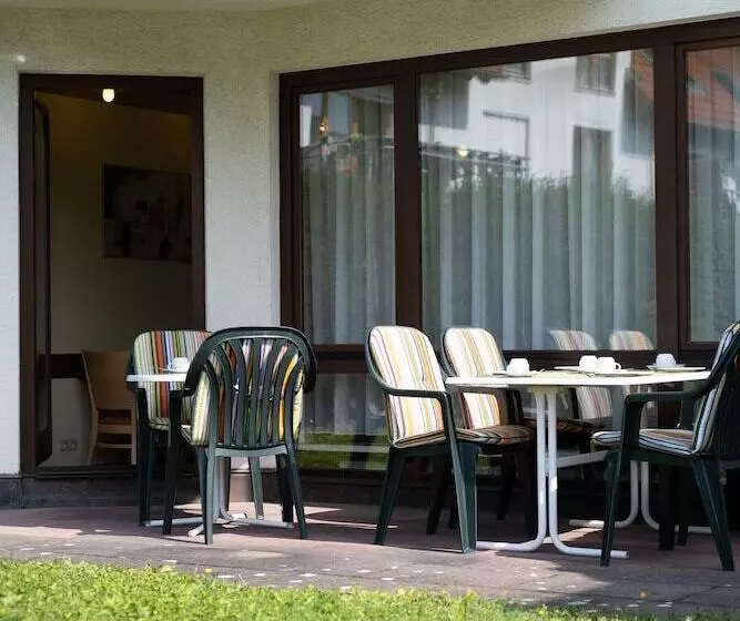 酒店 Flora Mohringen