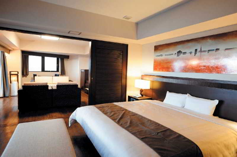 هتل Grandvrioresort Ishigakijima Ocean S Wing & Villa Garden