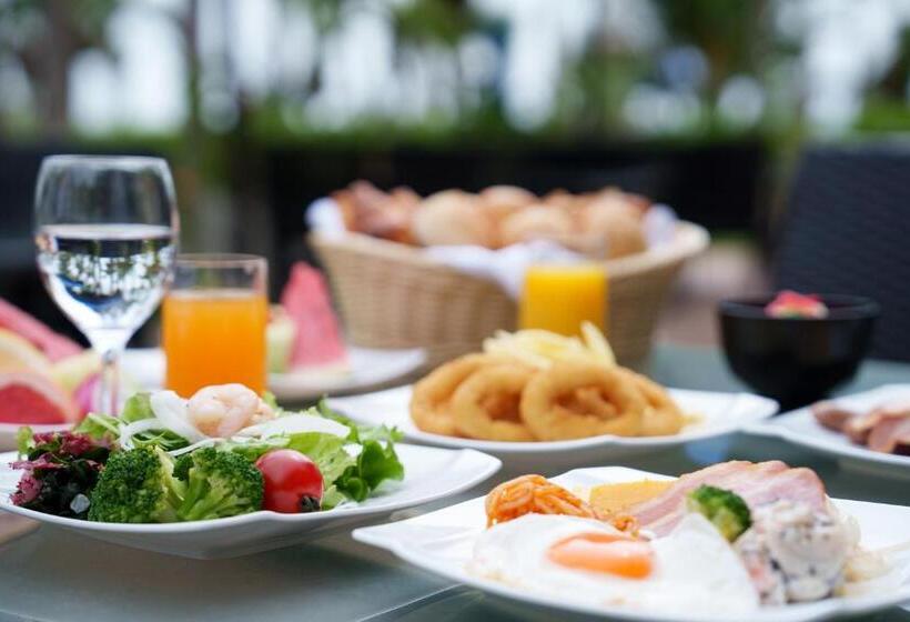 هتل Grandvrioresort Ishigakijima Ocean S Wing & Villa Garden