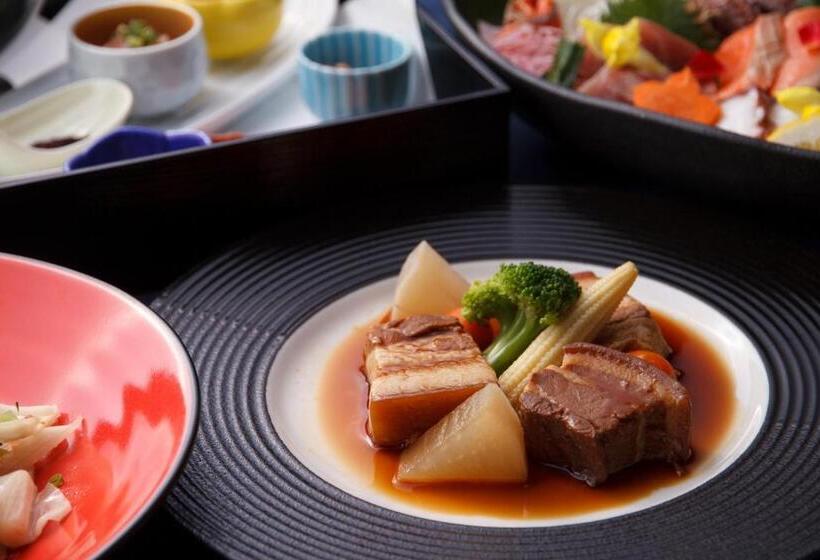 هتل Grandvrioresort Ishigakijima Ocean S Wing & Villa Garden