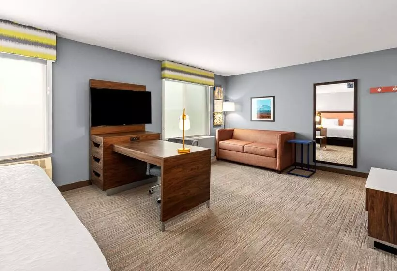 酒店 Hampton Inn & Suites Fairbanks