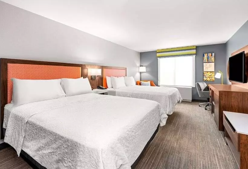 酒店 Hampton Inn & Suites Fairbanks