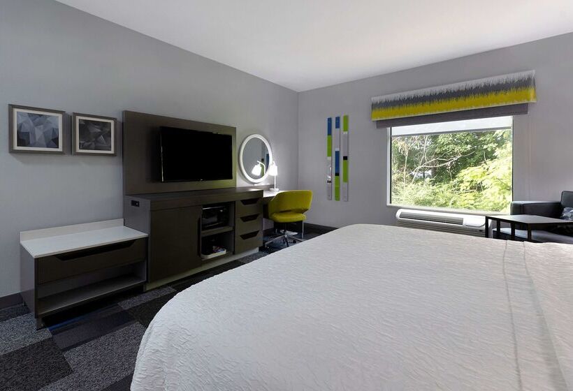 בית מלון כפרי Hampton Inn & Suites Nacogdoches