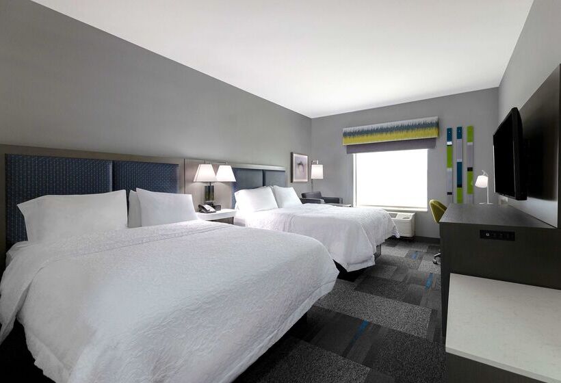 בית מלון כפרי Hampton Inn & Suites Nacogdoches