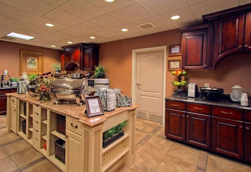 בית מלון כפרי Homewood Suites By Hilton Bloomington