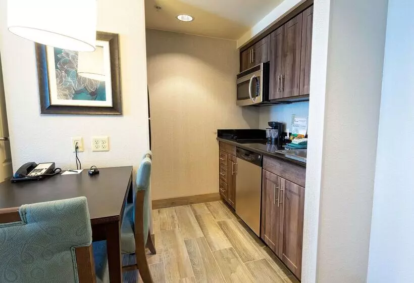 Отель Homewood Suites By Hilton Carlsbadnorth San Diego County