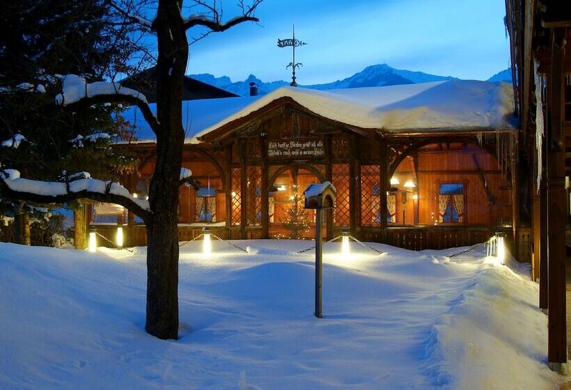 ホテル Krone Tirol