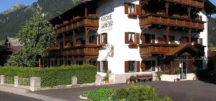 Отель Krone Tirol