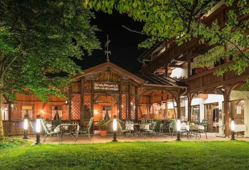 Отель Krone Tirol