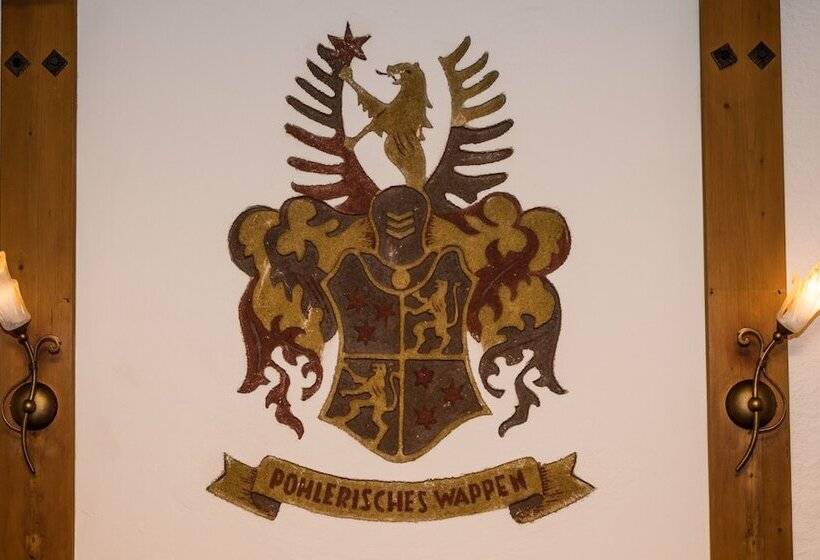 ホテル Krone Tirol