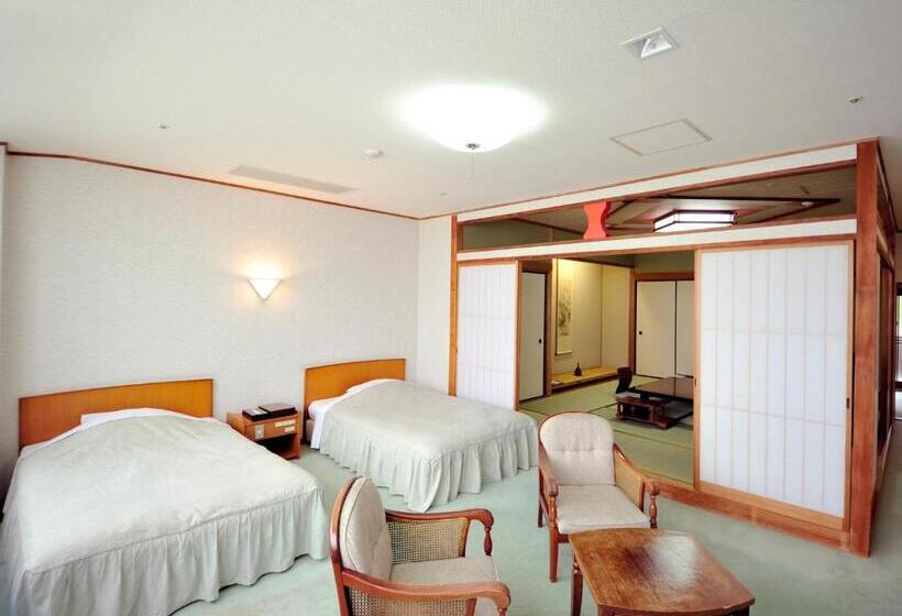 酒店 Nisshokan Shinkan Baishokaku