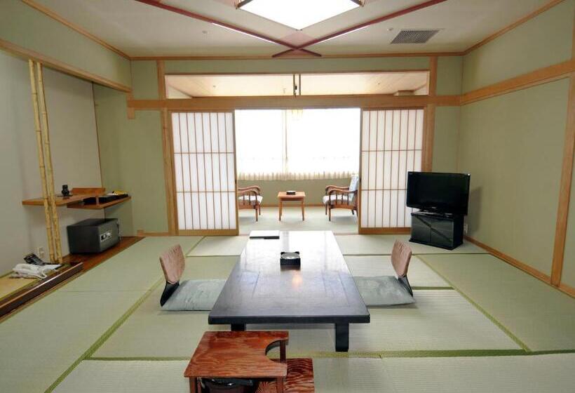 酒店 Nisshokan Shinkan Baishokaku