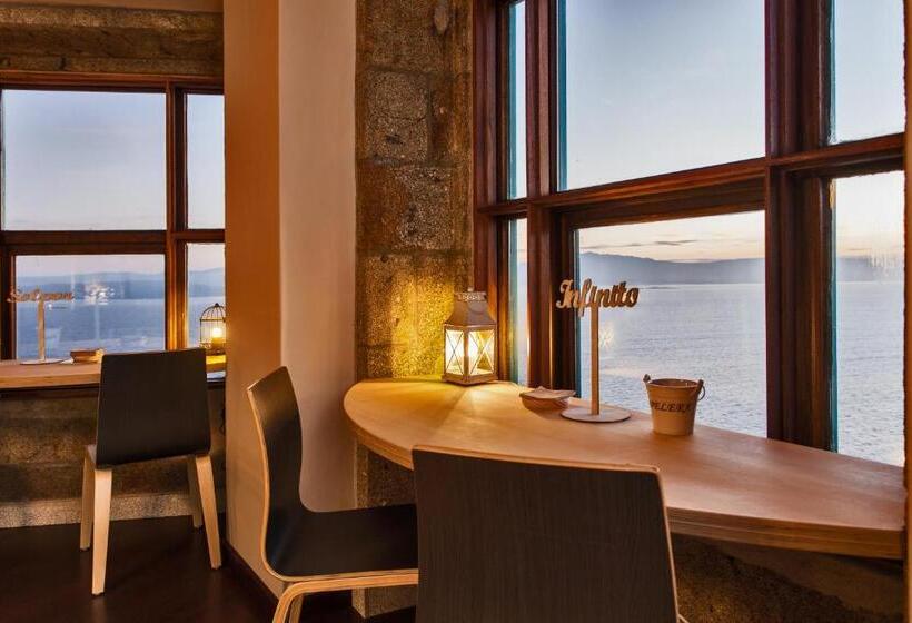 Отель O Semaforo