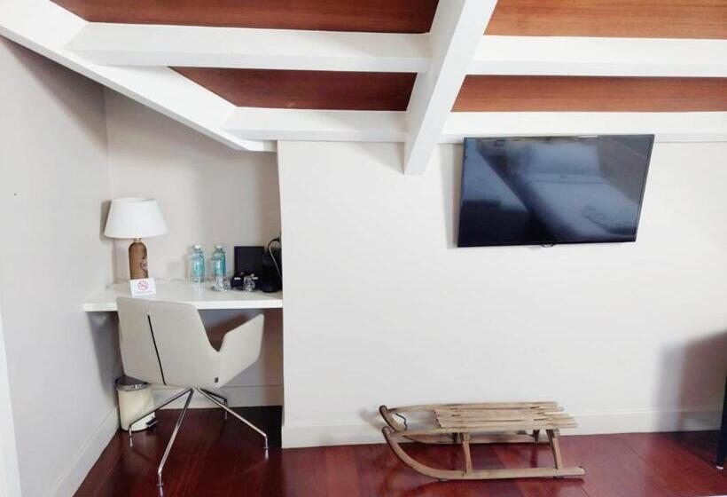 Отель O Semaforo