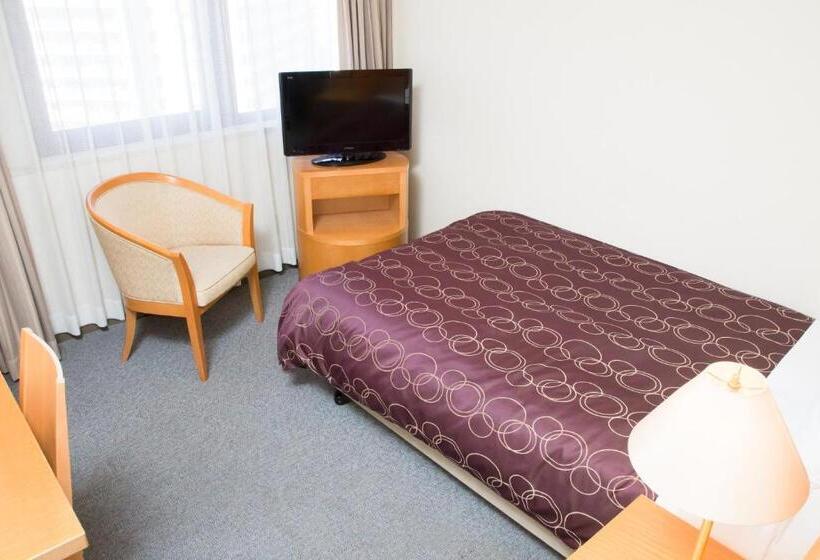 فندق Osaka Garden Palace