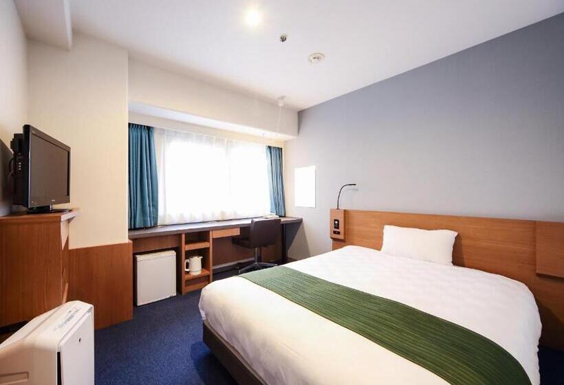 فندق Osaka Garden Palace