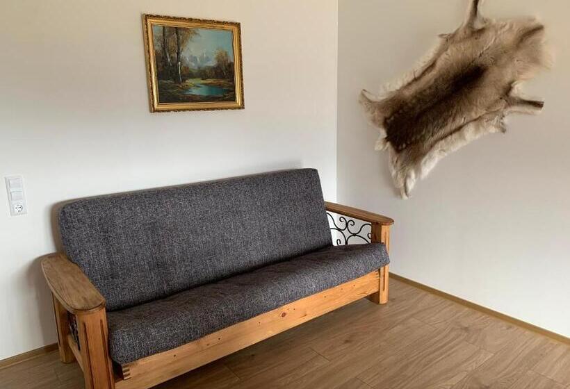 酒店 Pension & Apartments Waldkrieber