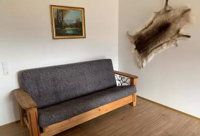 Отель Pension & Apartments Waldkrieber