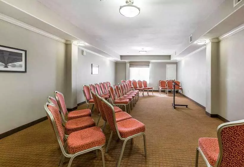 فندق Sleep Inn & Suites Bush Intercontinental Iah East