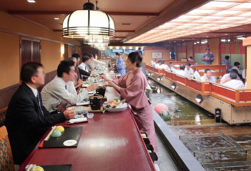 Hotelli Toyama Manten