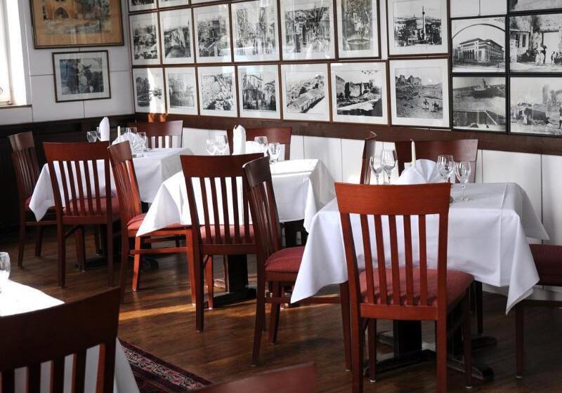 ホテル Ulmer Stuben