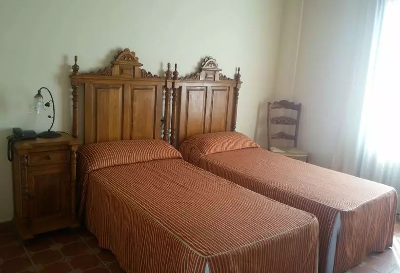 Отель Rural Vega De Cazalla