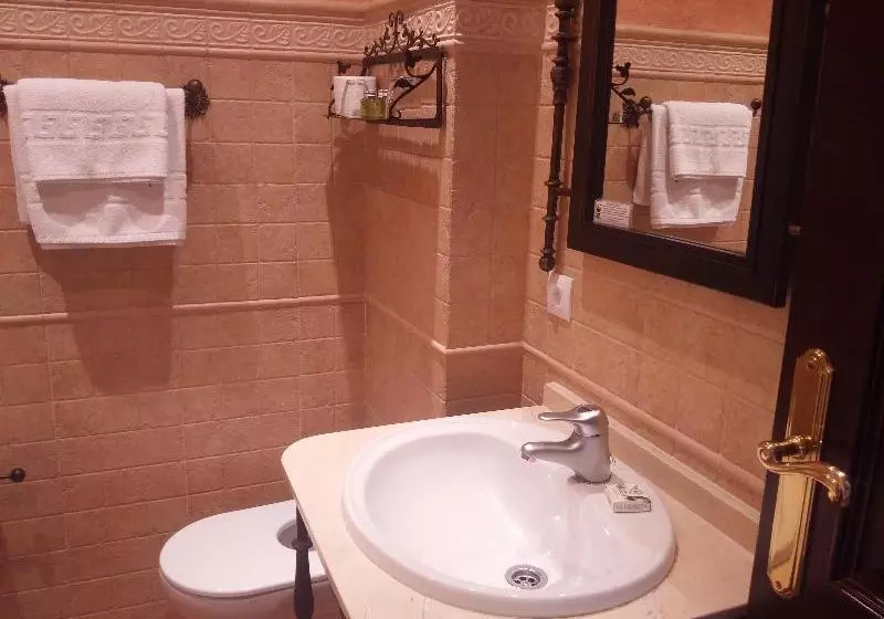 Отель Rural Vega De Cazalla