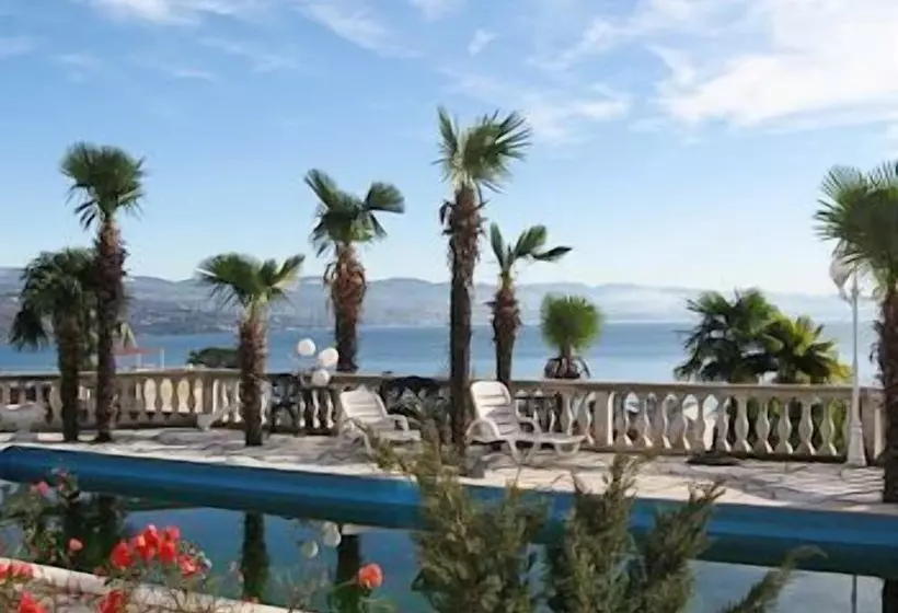 Apartments Villa Palme