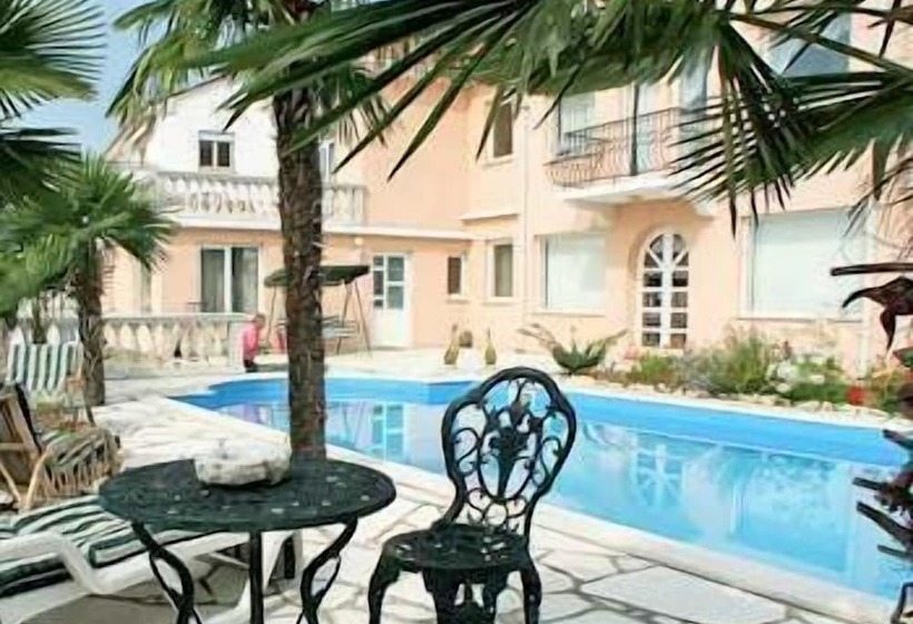 Apartments Villa Palme