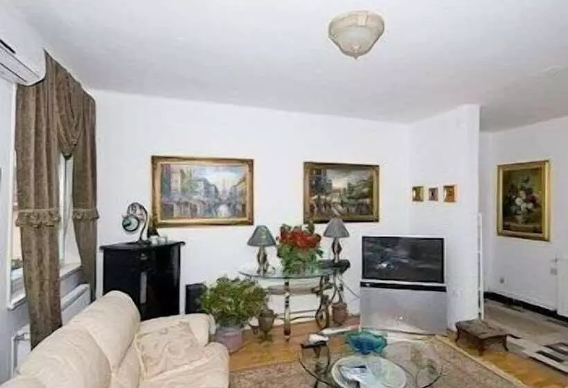 Apartments Villa Palme