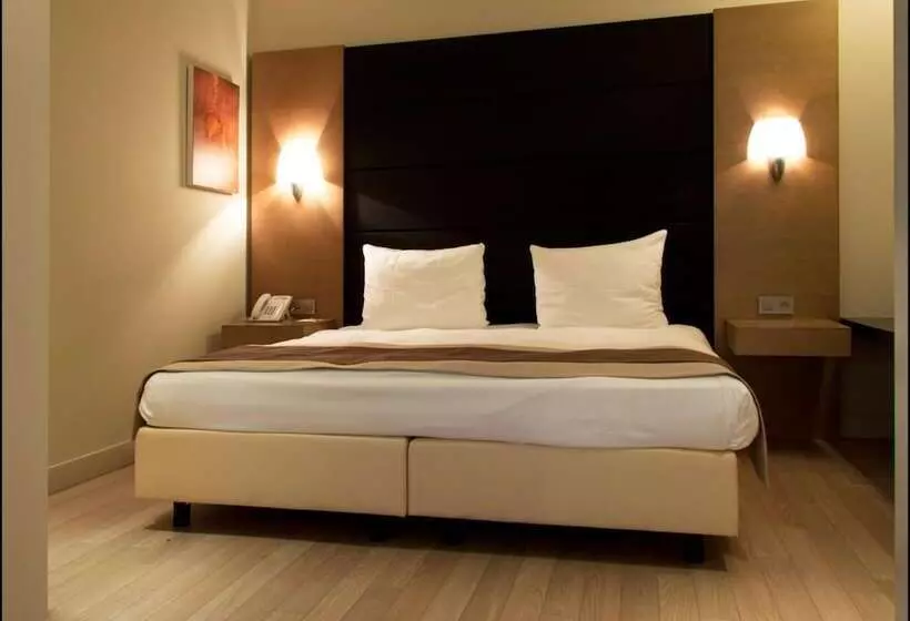 B Aparthotel Montgomery