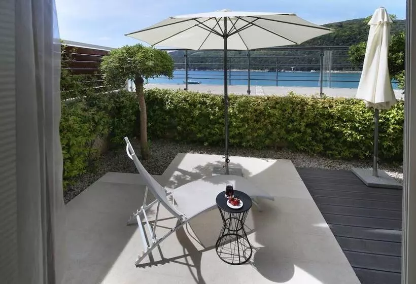 Boutique Hotel Adoral