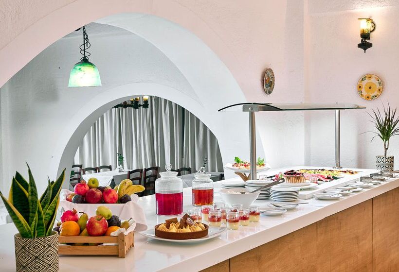 Coriva Beach Hotel & Bungalows