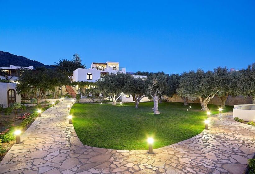 Coriva Beach Hotel & Bungalows