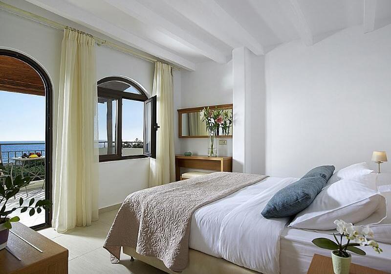 Coriva Beach Hotel & Bungalows