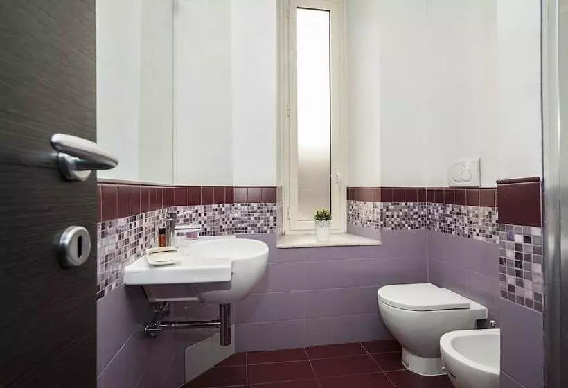 פונדק Flowerome