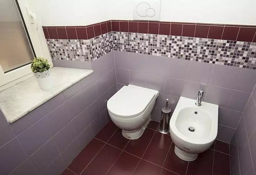 פונדק Flowerome