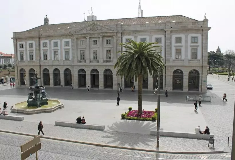 مسافرخانه Franca