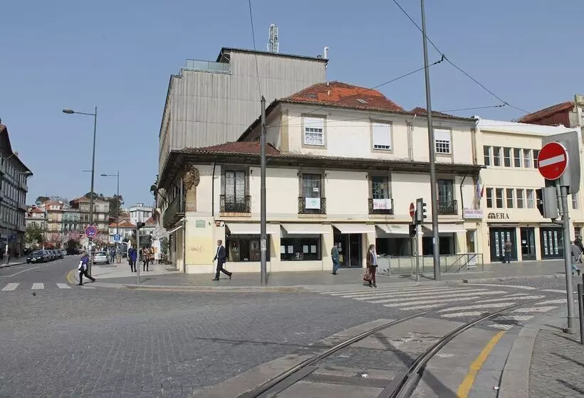 مسافرخانه Franca