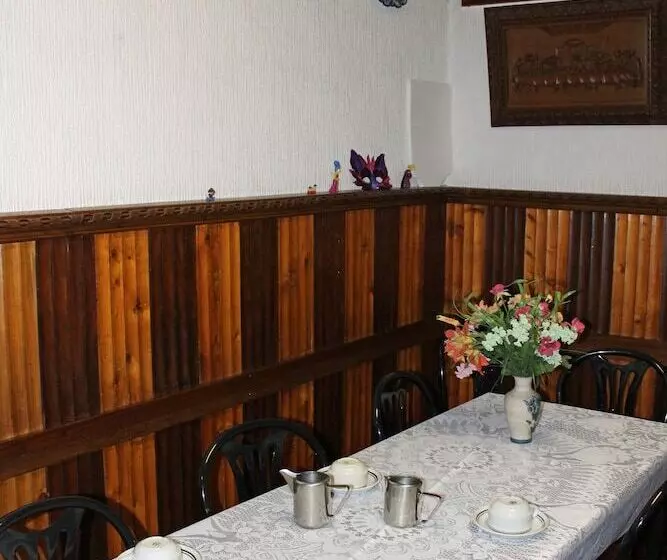 مسافرخانه Franca