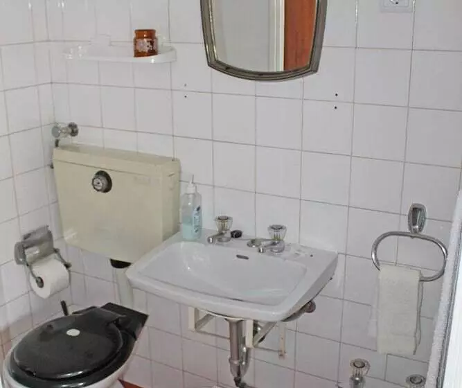 مسافرخانه Franca