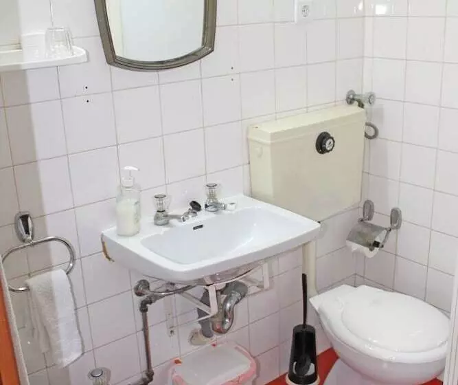 مسافرخانه Franca